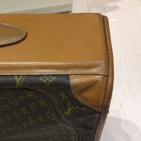 Louis Vuitton authentic Pullman 25x20 suitcase. Lovingly restored. - Picture 6 of 9